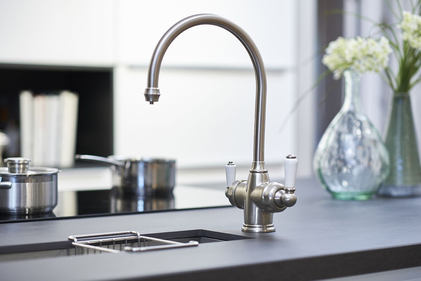 Instant hot tap vs Instant boiling tap vs kettle: what are the